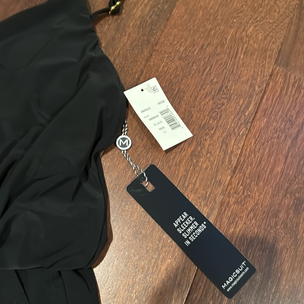 MagicSuit NWT Kami one piece swimsuit dress with adjustable straps - Picture 10 of 14